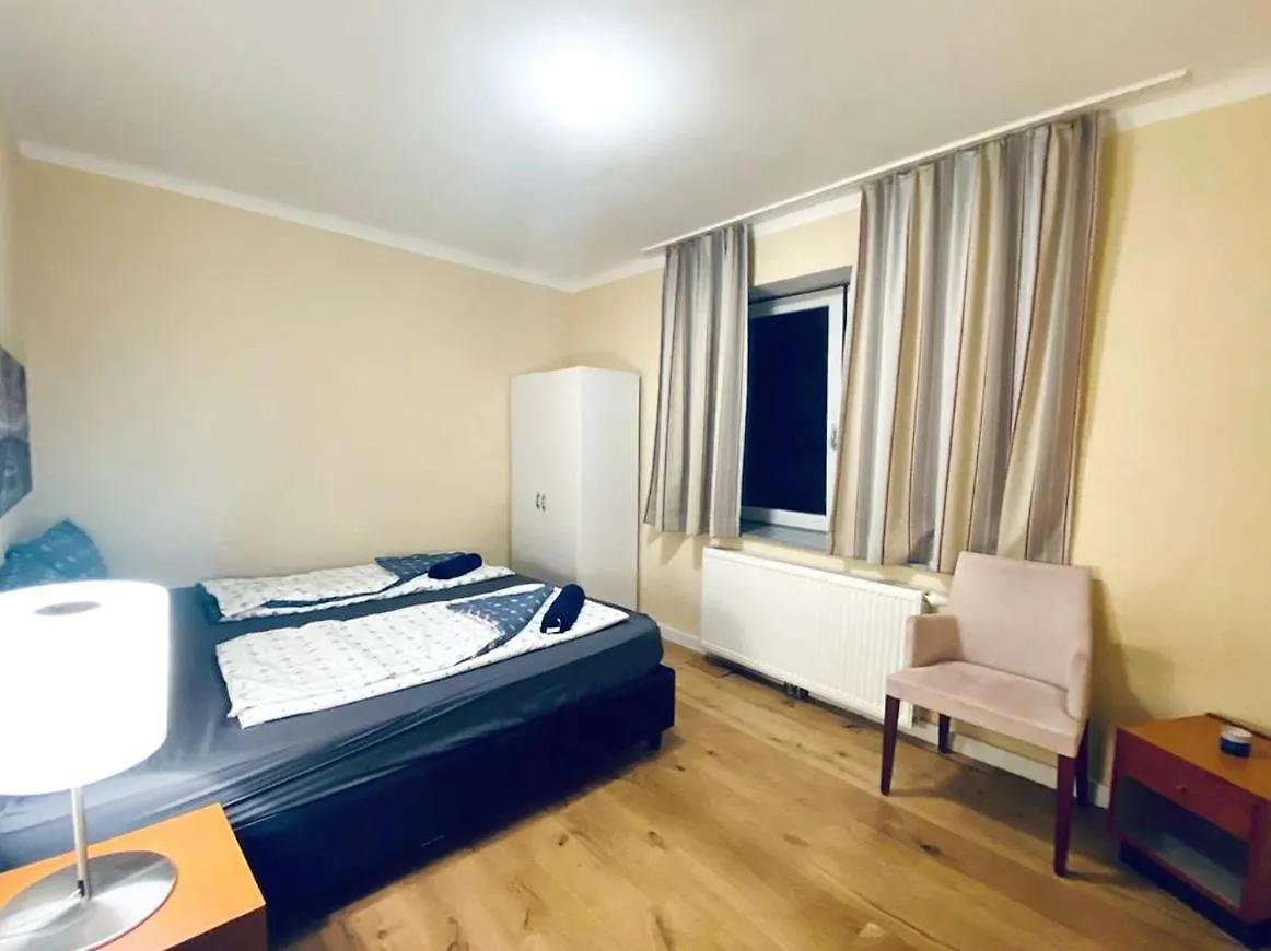 Double Room In Floridsdorf Area Вена Проживание в семье