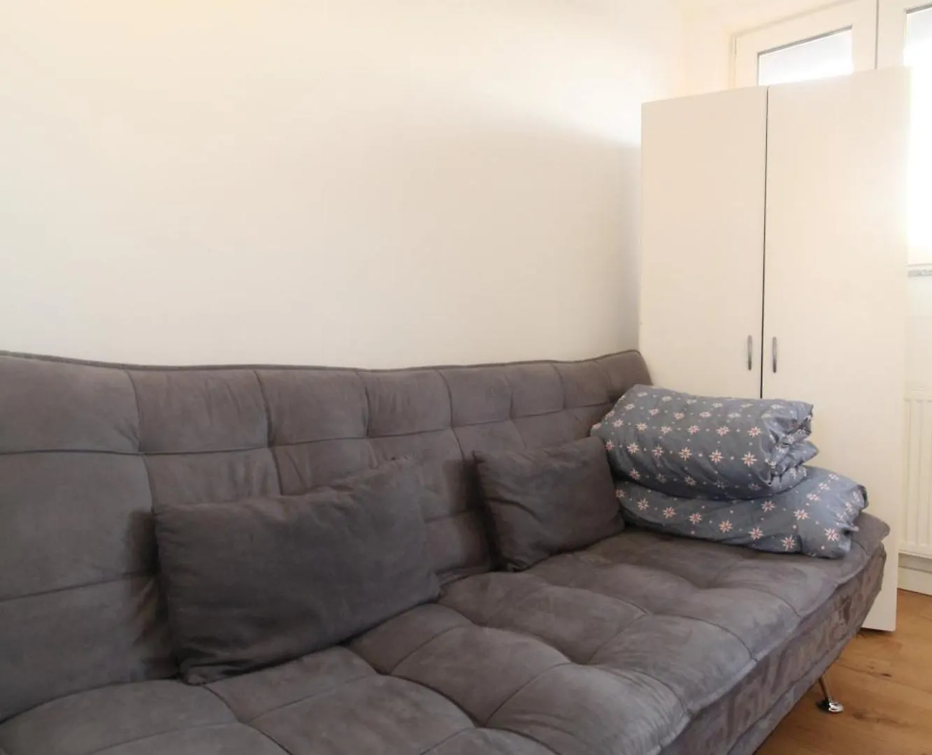 Double Room In Floridsdorf Area Вена Австрия